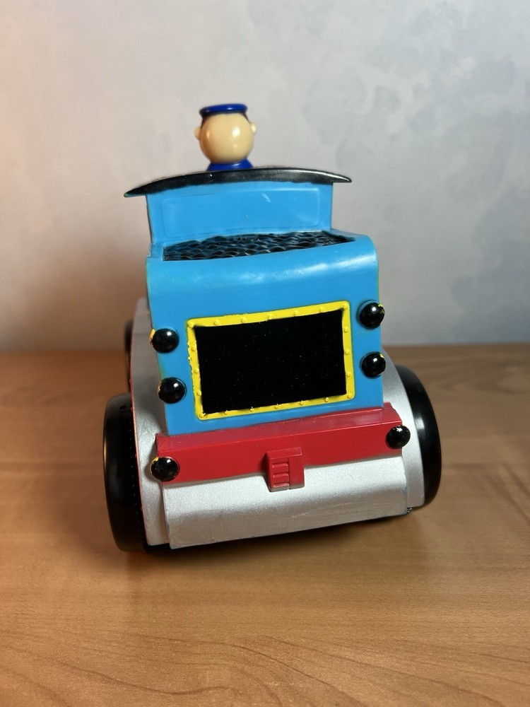 Thomas Style Pull Back & Go Plastic 2016 Kid Galaxy Driver Race Or Chase Go Go
