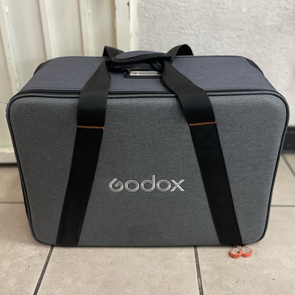 Godox KNOWLED M200D Daylight LED Photography Light