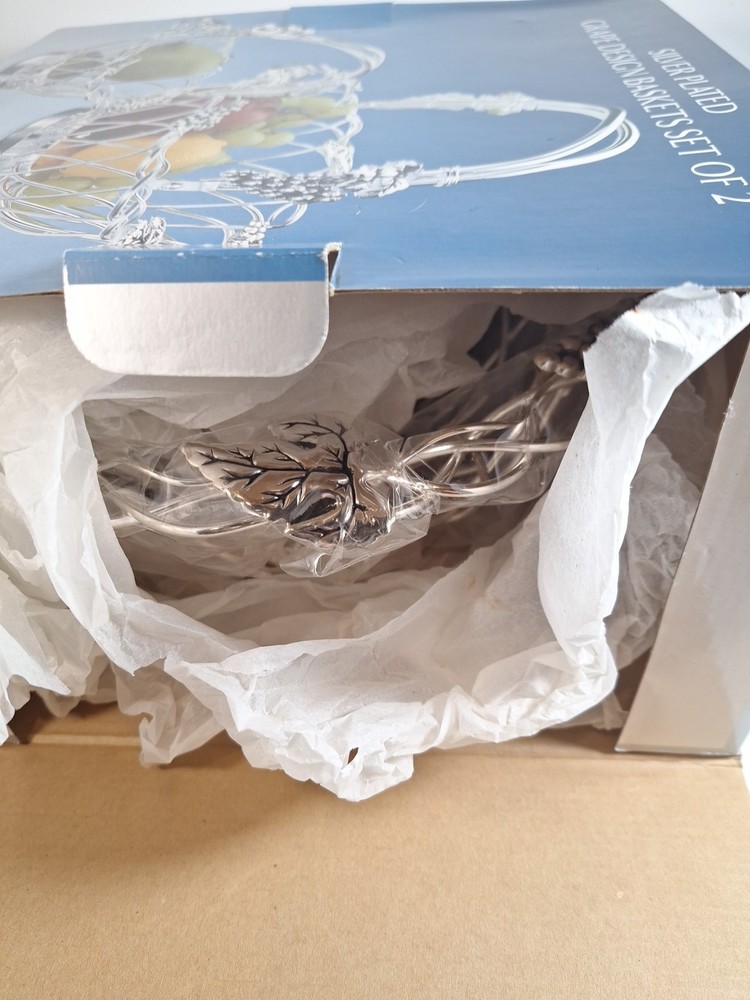 GODINGER Silver Art Co. Silver Plated Grape Design Round Basket