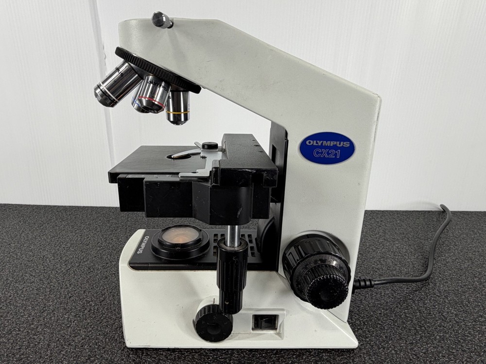 Olympus CX21 Microscope