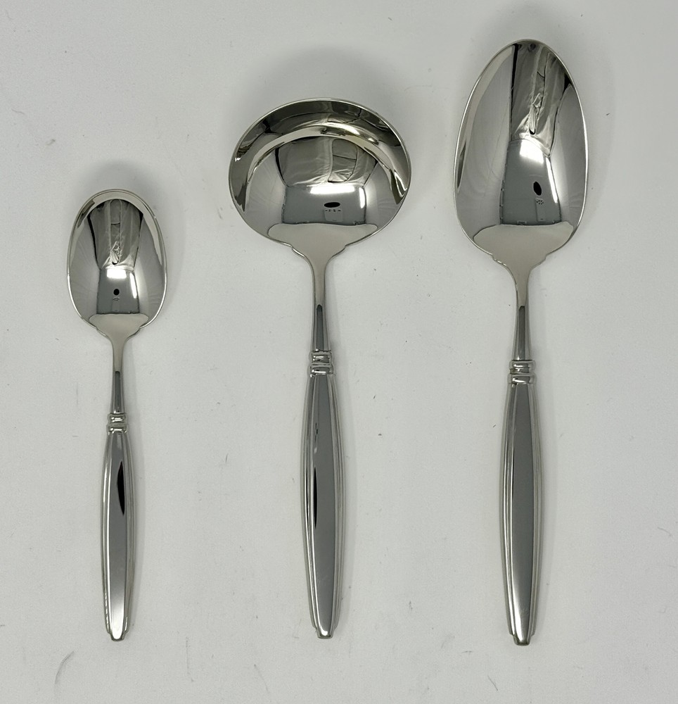 Oneida Octave 3 Piece Hostess Set Quality 18/10 Stainless