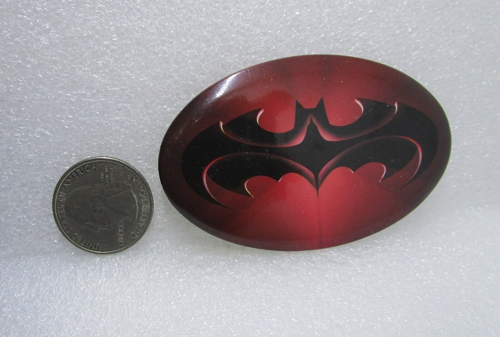 1996 DC Comics Batman & Robin Movie Button Pin