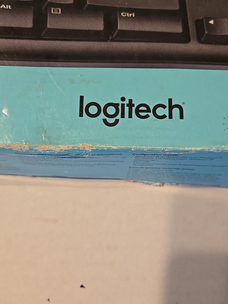 Logitech MK270 Wireless Keyboard and Mouse Combo - 920-008813
