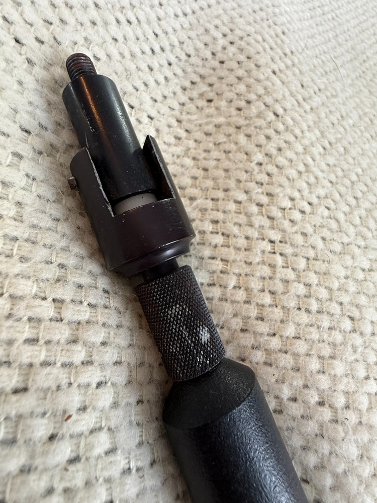 Archery Stabilizer Bar with Knuckle