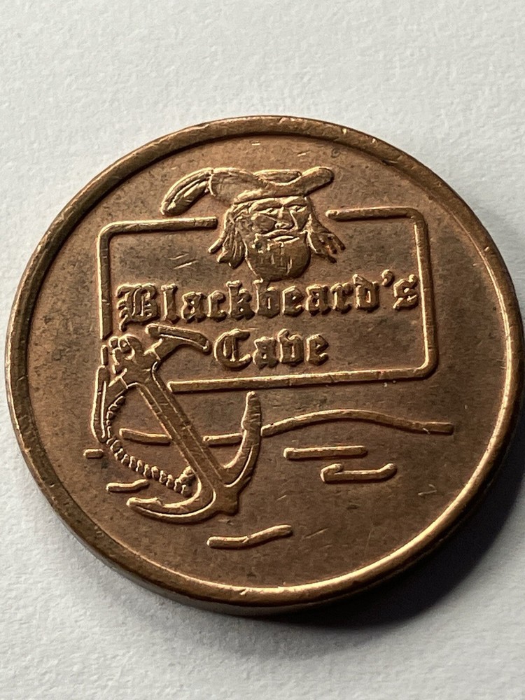Older 1-point Blackbeard’s Cabe Arcade Token Defunct #ty1