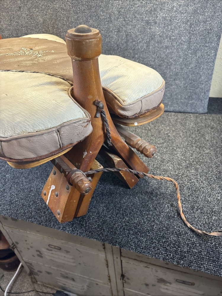 Vtg~Camel Saddle Stool~Leather~Ottoman~Rustic/Modern/Heritage Decor