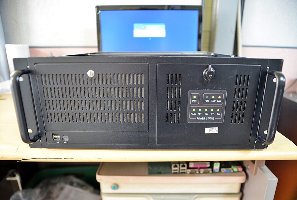 Agilent 5DX X-RAY Control Panel Assy:System PC Controller N7210-68203 free ship