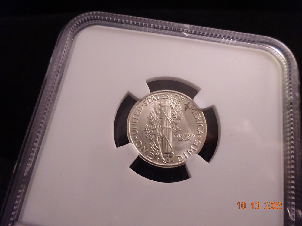 1945-D Mercury Dime, NGC MS67 FB