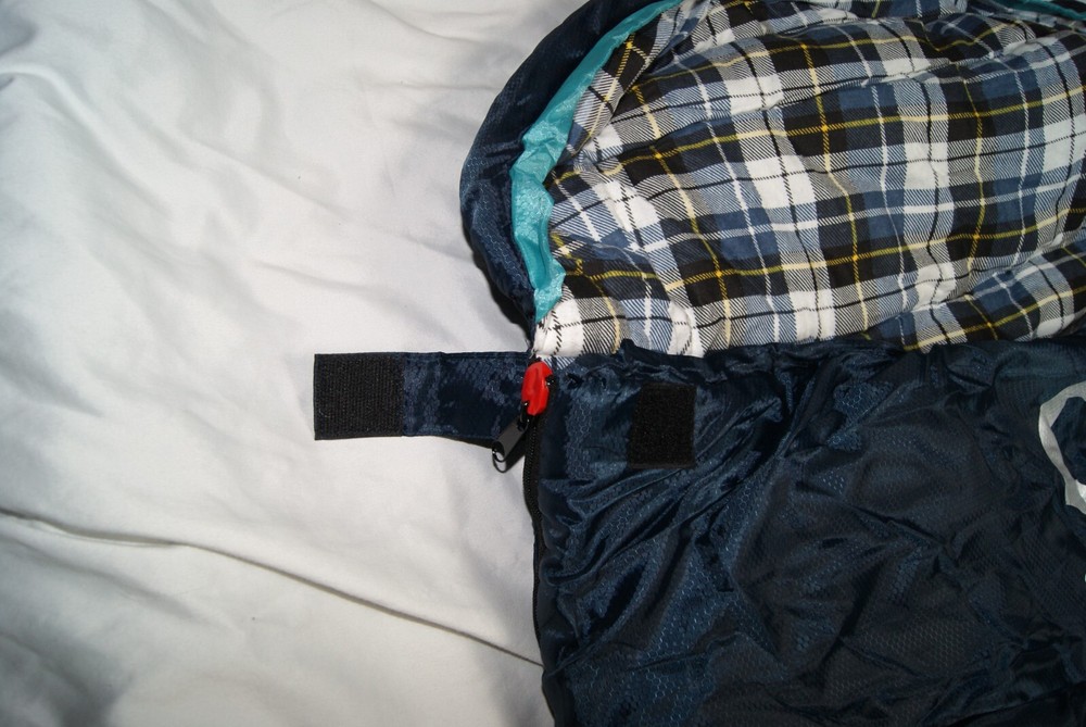canway sleeping bag w/ carry case