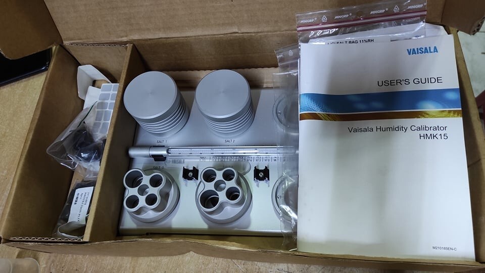 Vaisala HMK15 Humidity Calibration Kit