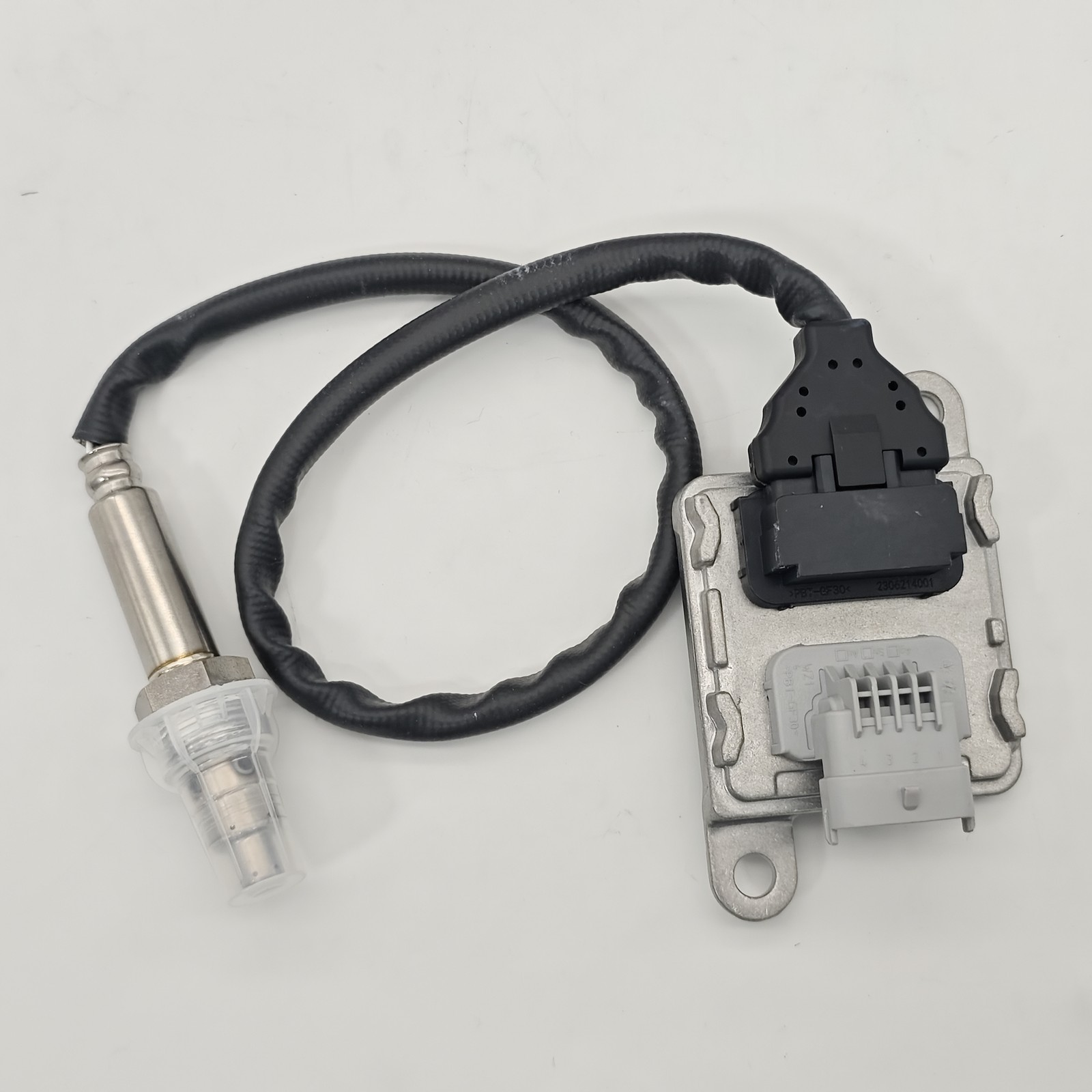Inlet Nox Sensor For 2010-2016 Volvo VNL VHD Mack GU8 CHU CXU 22303390 21636091