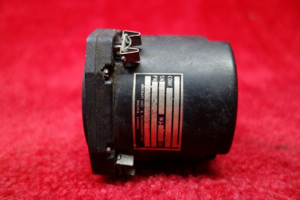 Aircraft Instruments Indicating Accelerometer PN 10-101