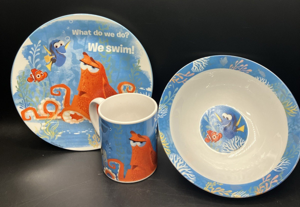 Disney 3 Piece Finding Dory Ceramic Dinnerware Set, Multicolor Plate, Bowl, Mug