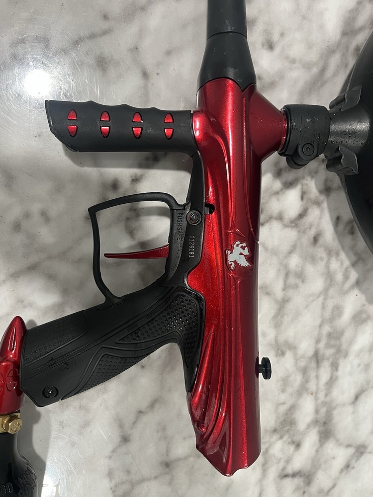 Tippmann Gryphon Paintball Gun Set