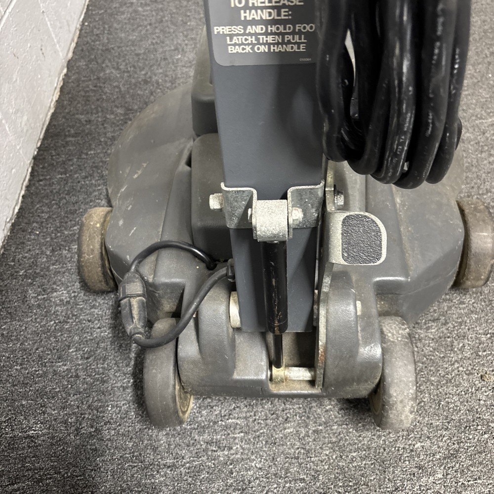 advance By Nilfisk 20 ultra electric floor buffer/long Cable