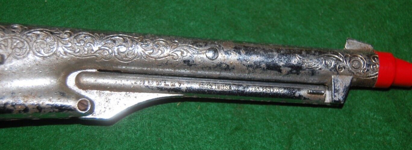 VINTAGE 1950s HUBLEY REPLICA COLT 45 TOY CAP GUN USED L1