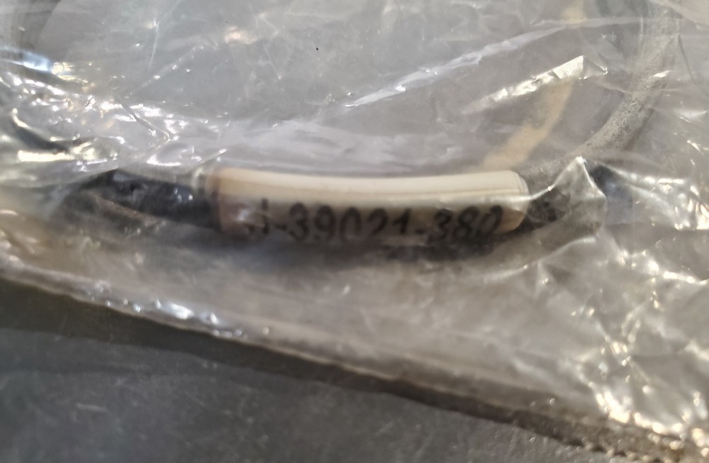 KENT-MOORE J-39021-380 INJECTOR TEST ADAPTER
