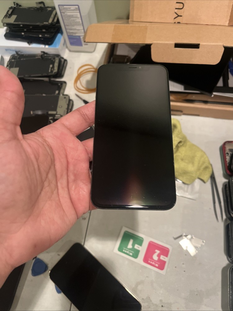 iPhone XR - Screen Replacement OLED LCD Glass Digitizer Assembly - OEM Apple