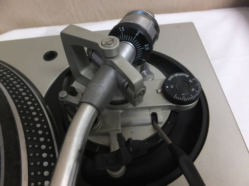 Technics SL-1200MK3D Silver Direct Drive DJ Turntable record player