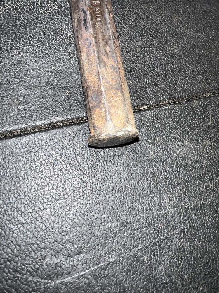 ALLOY STEEL BOBCAT Chisel Breaker Point