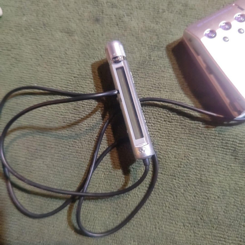 Sony MZ-E810SP MD WALKMAN MiniDisc player