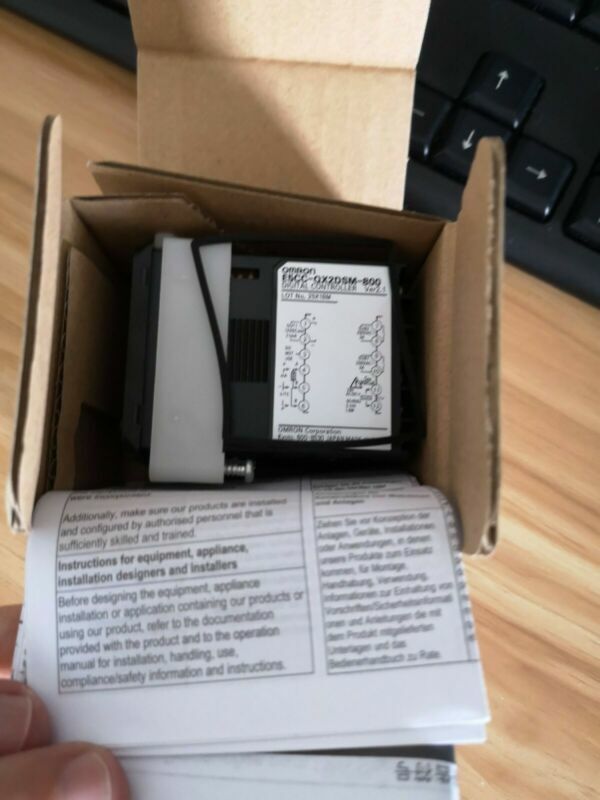 Original Digital Omron Temperature Controller E5CC-QX2DSM-800 In Box -New #OM