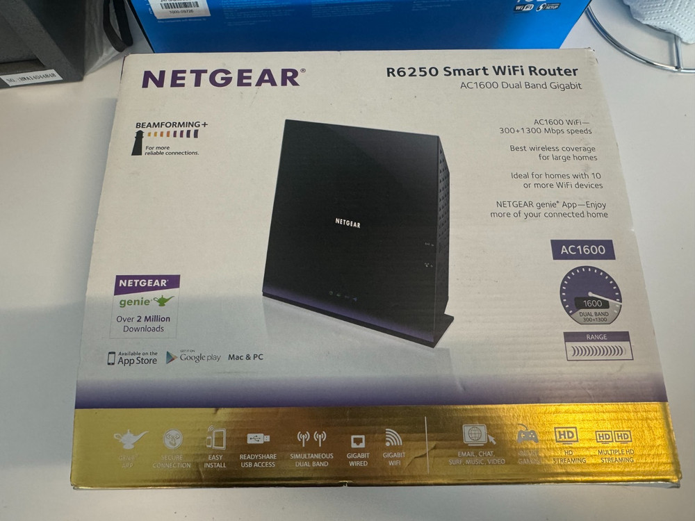 NETGEAR R6250 Smart WiFi Router
