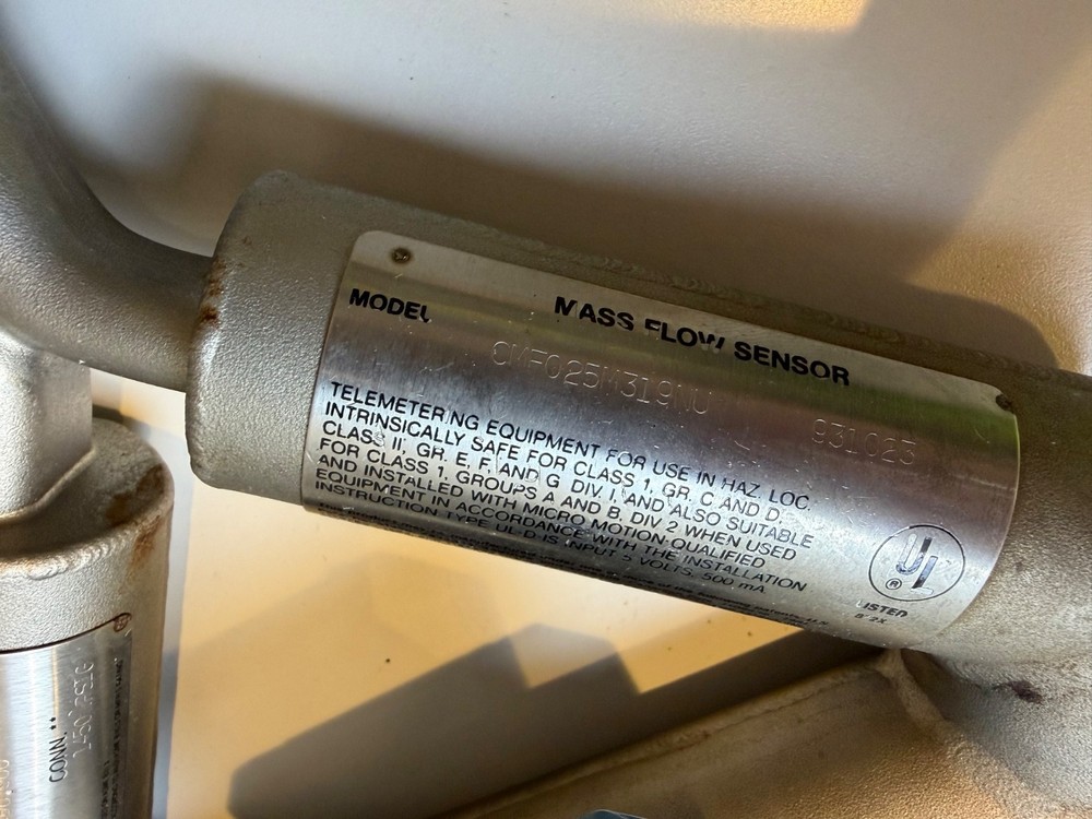 Micro Motion CMF025M319NU Mass Flow Sensor