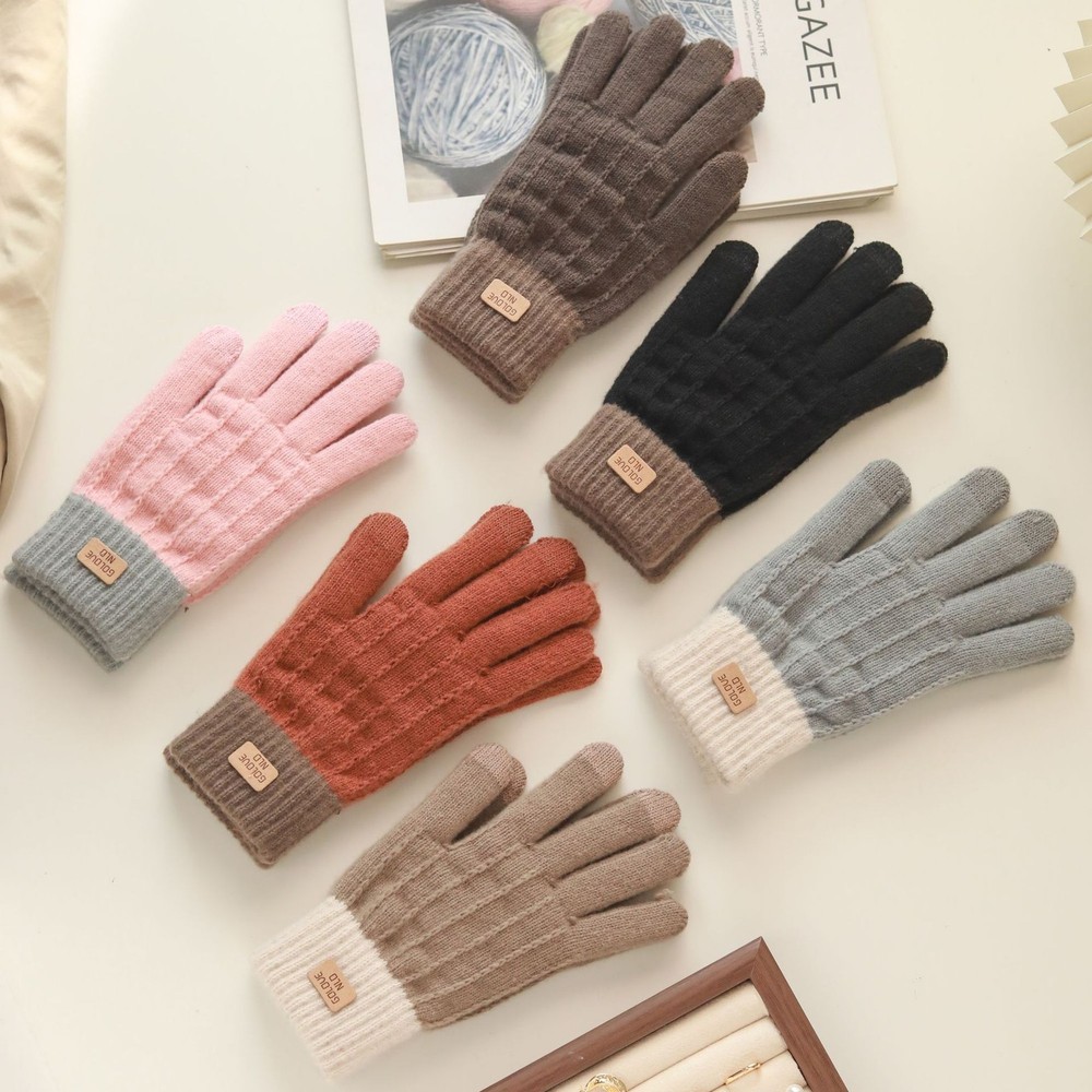 Thick two tone jacquard gloves