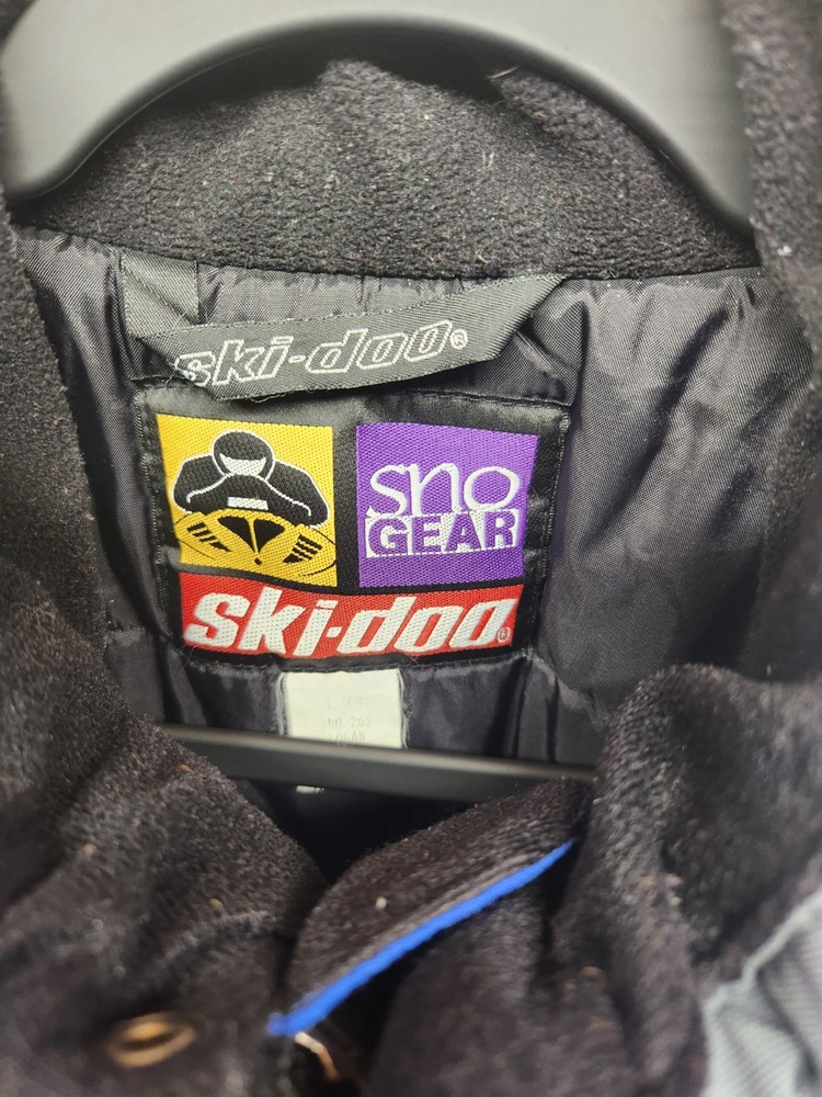 Skidoo snowmobile jacket men's size, large.