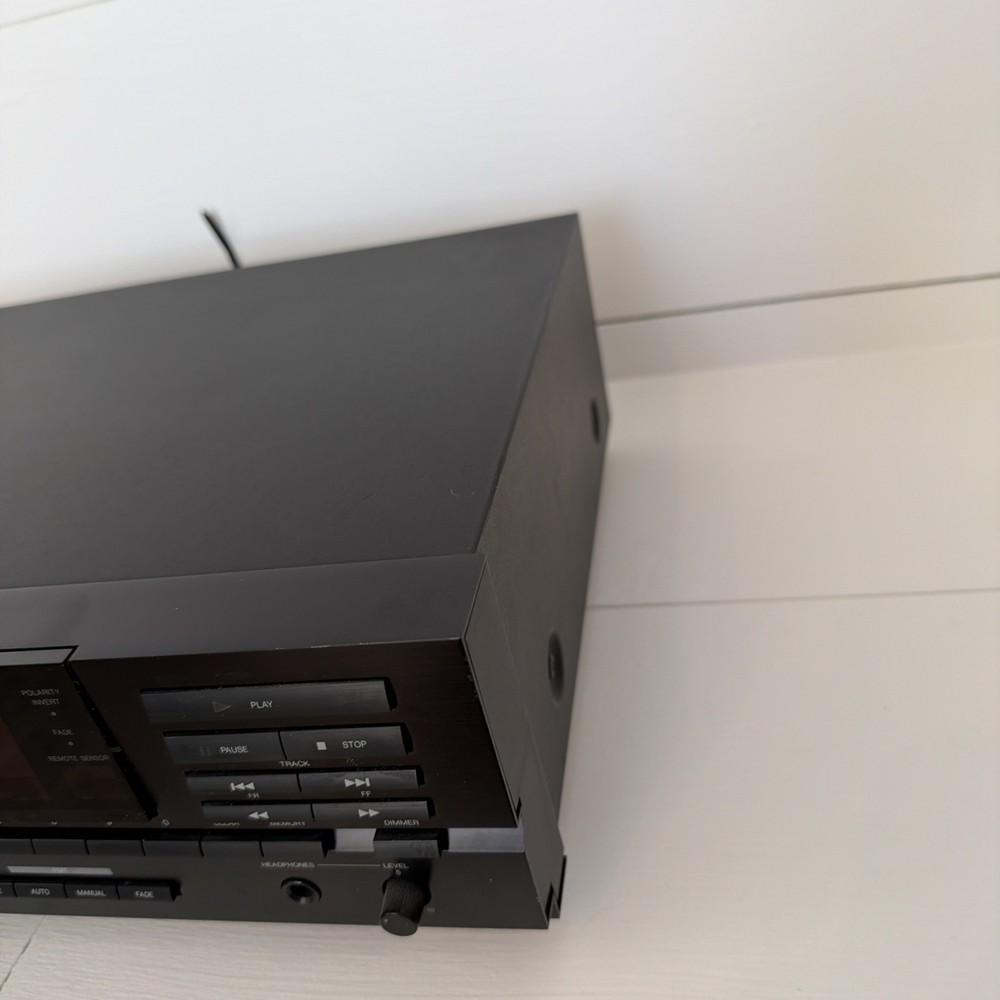 Vintage NEC CD-730 Renaissance Version 4 DAC Compact Disc Player Digital- MINT