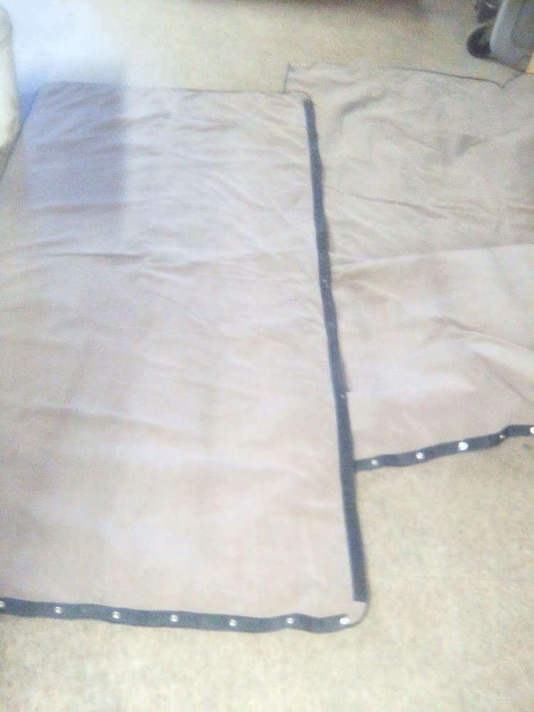 2015 Freightliner Sleeper Curtains Brown