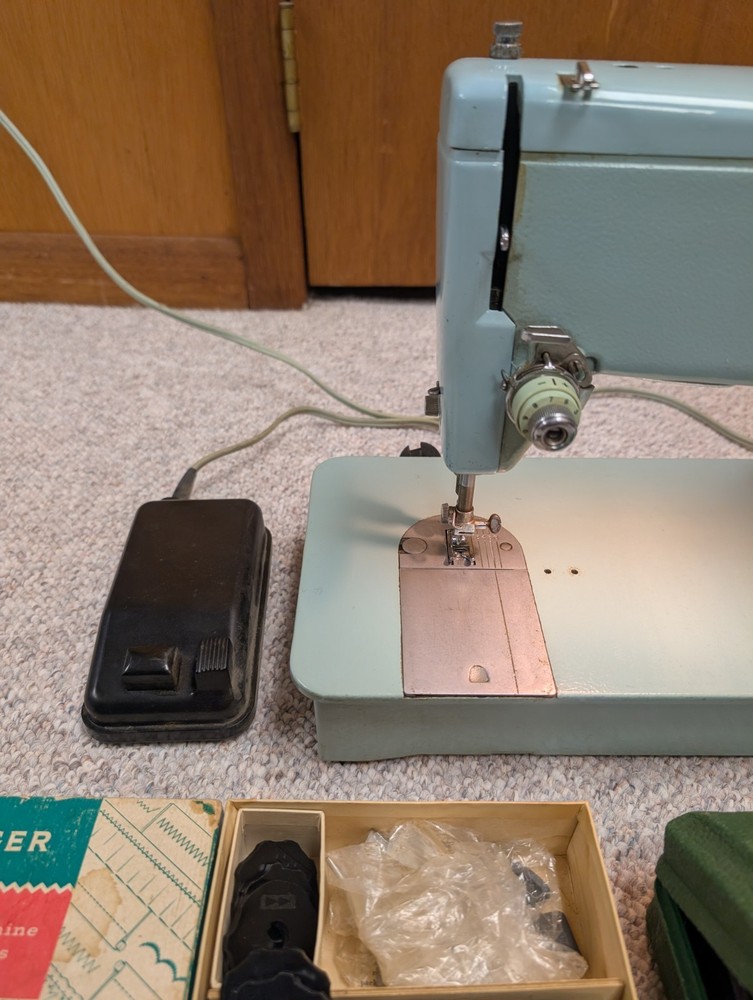 SINGER 338 Sewing Machine Blue With Attachments. Working