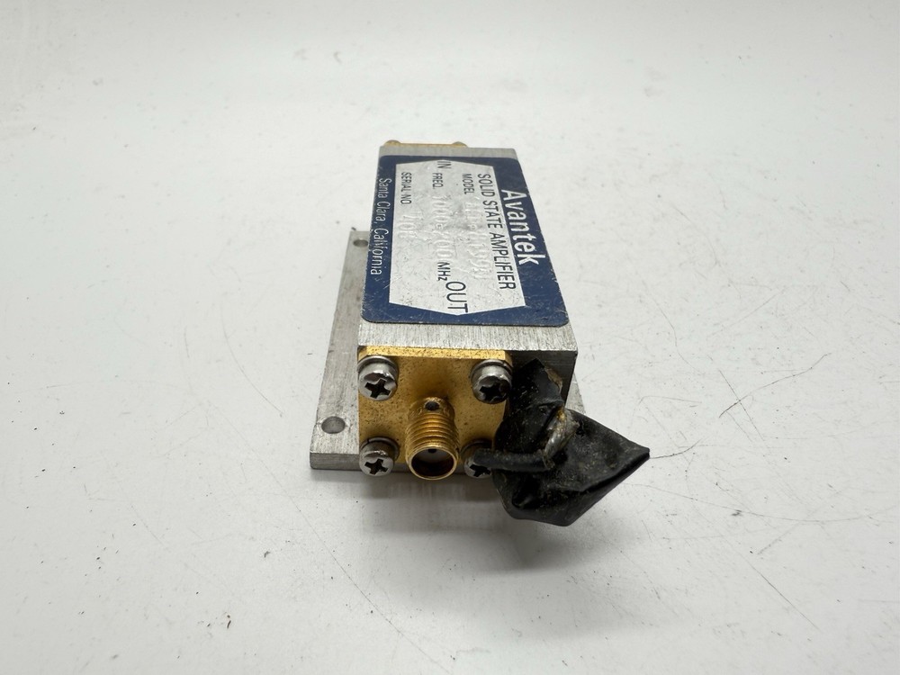 Avantek RF Solid State Amplifier | 1000–2000 MHz | SMA |