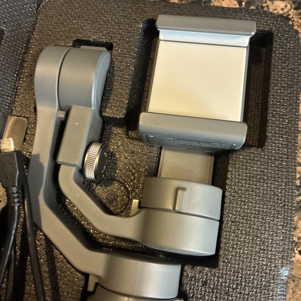 DJI OSMO Mobile 2 Handheld Smartphone Gimbal Stabilizer Model OM170 Bundle