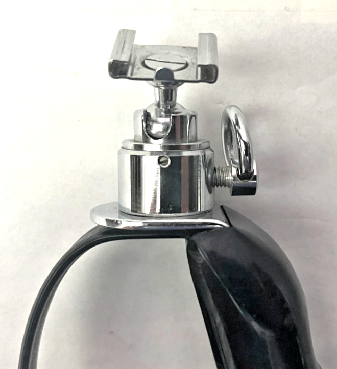 Camera Extension grip with MIC / Strobe Accessory mount, very sturdy