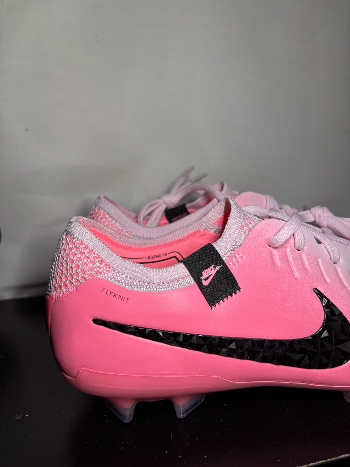 Nike Legend 10 Elite FG ACC Soccer Pink Foam Cleats FN7276-601 Men's Size 9.5