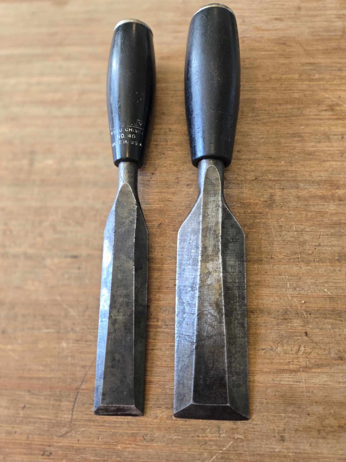 Vintage Stanley Everlasting No.40 Wood Chisel lot x2 -1 inch & 1 1/2 inch