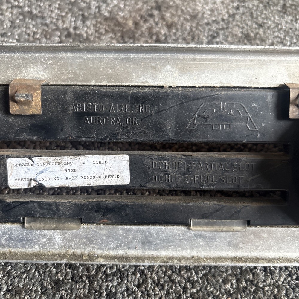 Freightliner AC Heater Temperature Control Panel A-22-30529-0