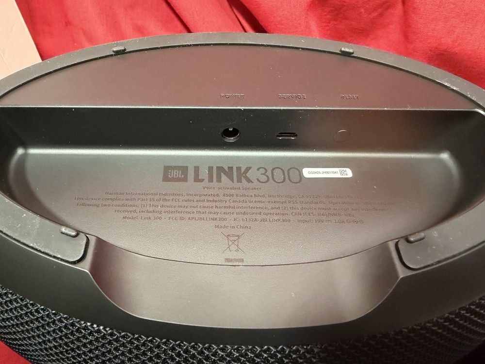 JBL LINK 300 Bluetooth Wi Fi Voice-Activated Speaker Google Assistant