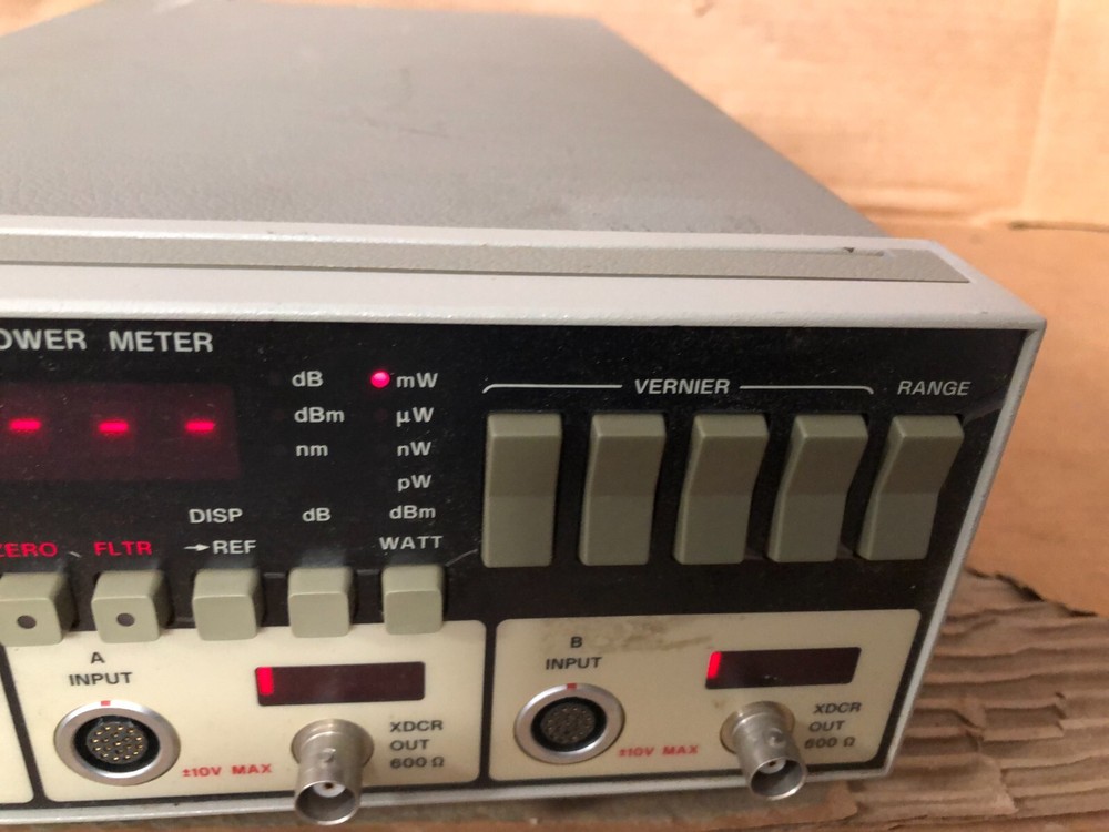 HP 8152A Optical Average Power Meter