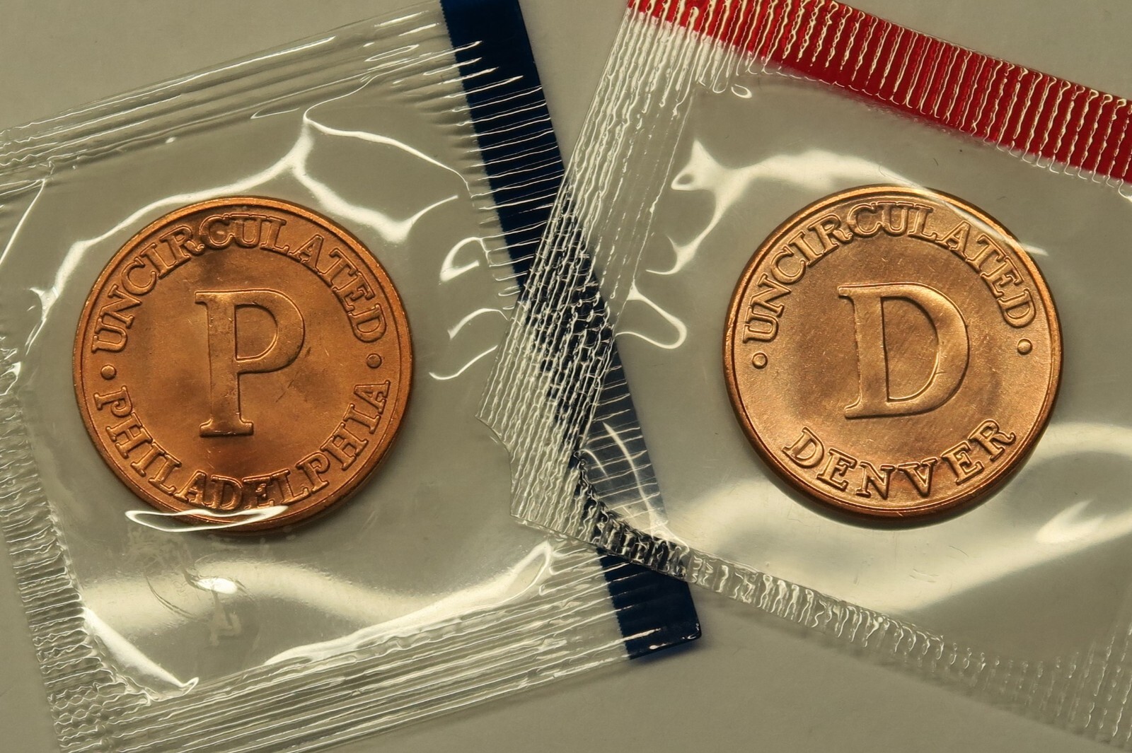 US Mint Treasury Uncirculated Philadelphia & Denver cent sized Medals tokens