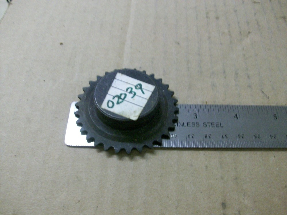 TSUBAKI   25B30   SPROCKET