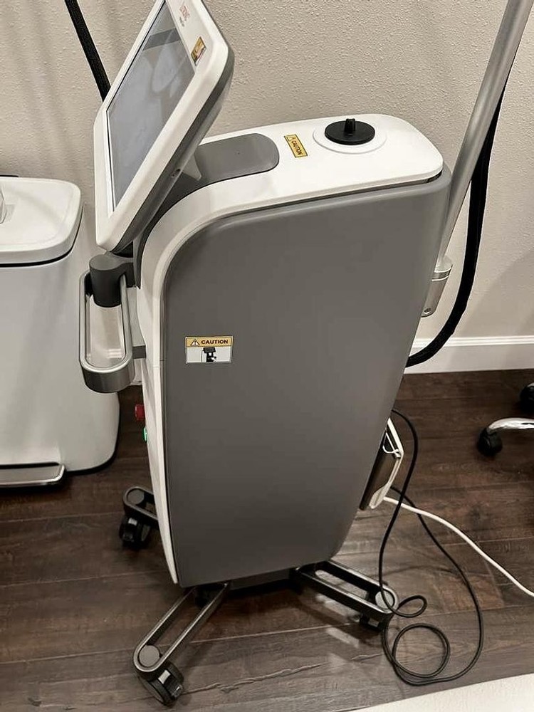 2025 Lutronic LaseMD Ultra