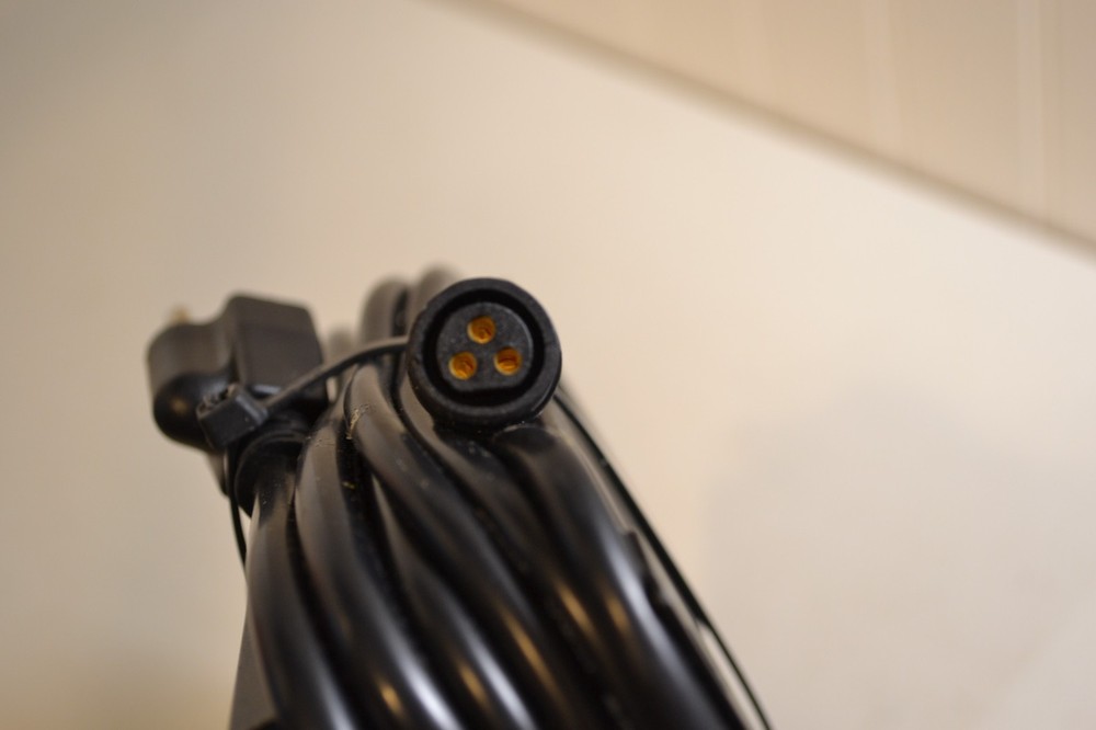 Solar Panel Box 3-pin