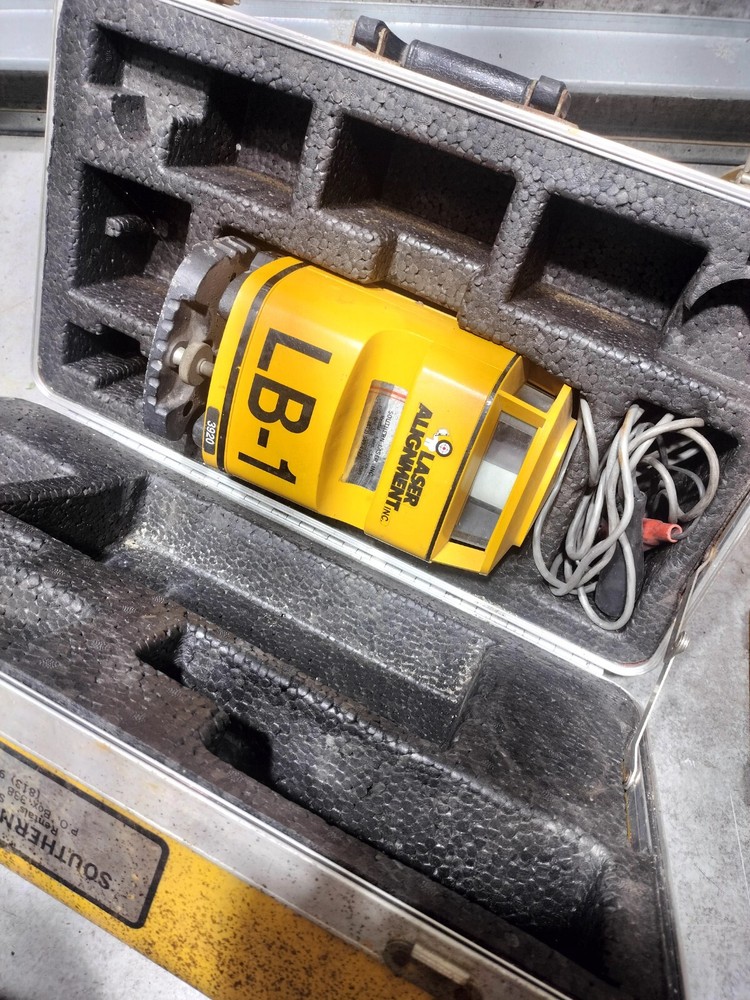 Laser Alignment Laser Beacon Model 3900 3920