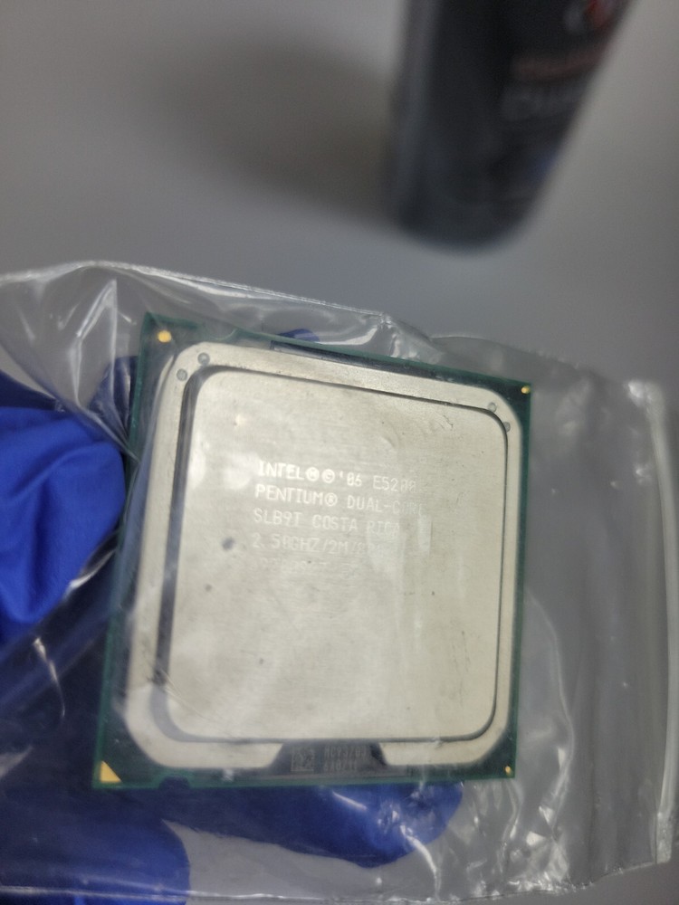Intel Pentium E5200 SLB9T CPU Processor 2.5 GHz