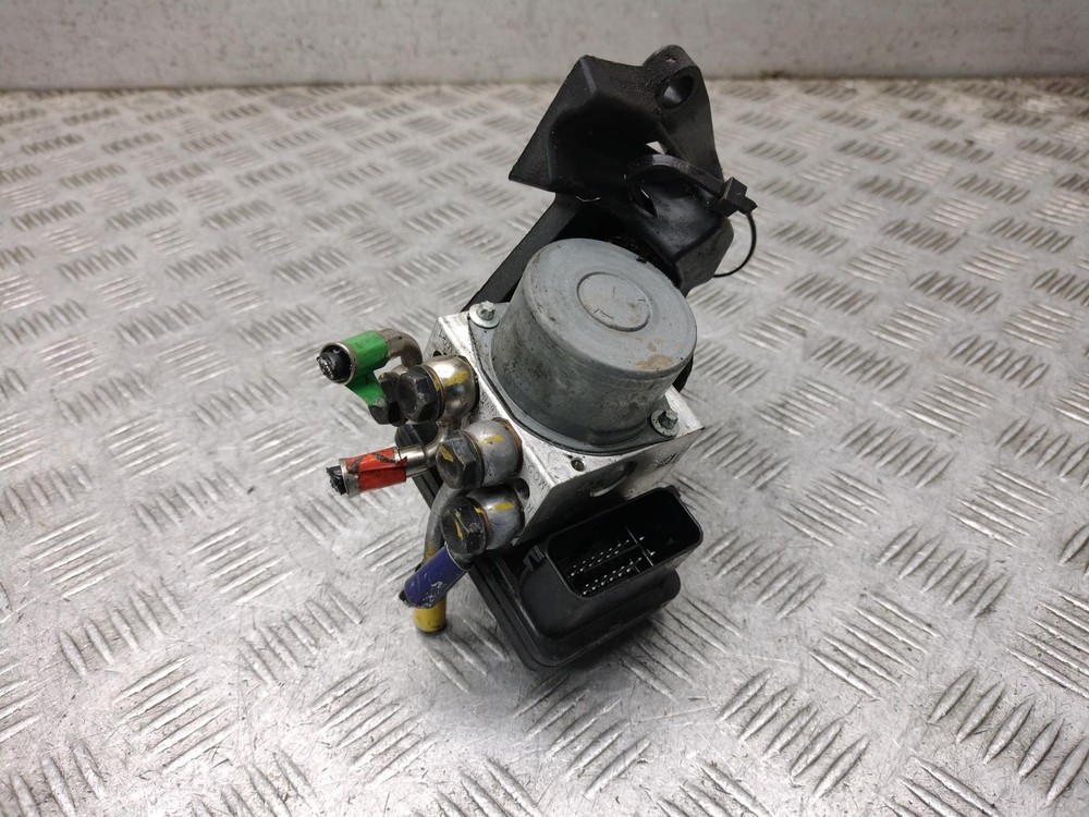 2016 DUCATI PANIGALE 955 V2 ABS PUMP