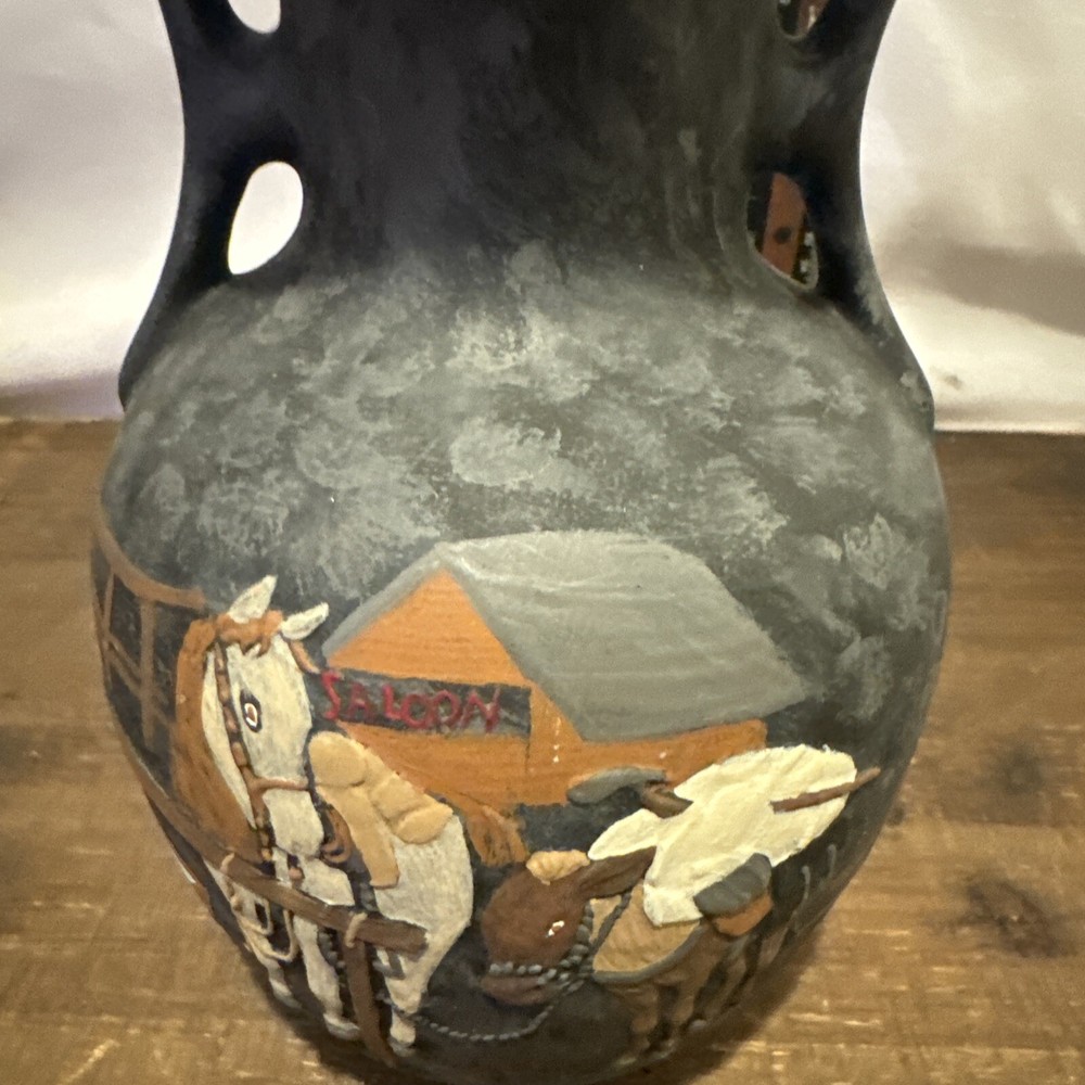 Pottery handpainted old America