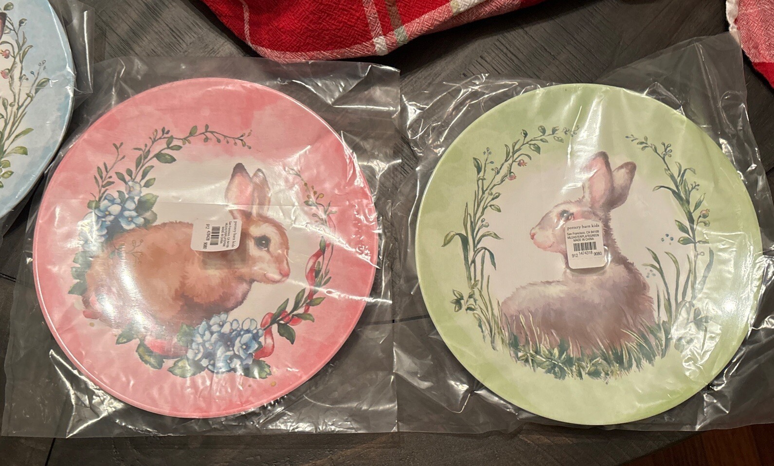 Pottery Barn Disney PLATE Rabbit Easter 🐣 holiday Party gift BUNNY Love SET 4 !